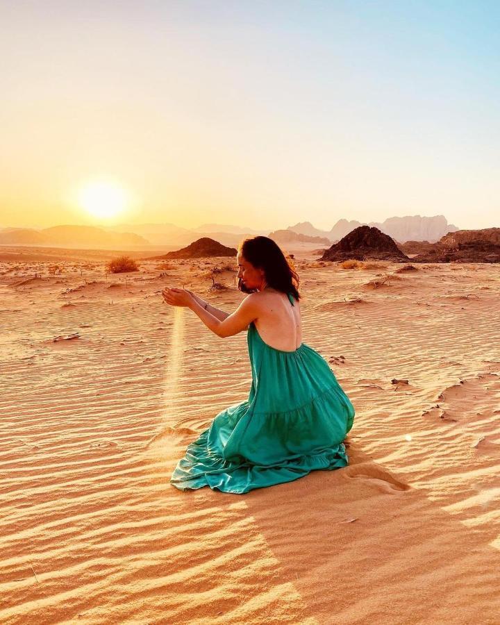 Rum Moon Luxury Camp Wadi Rum Exterior foto