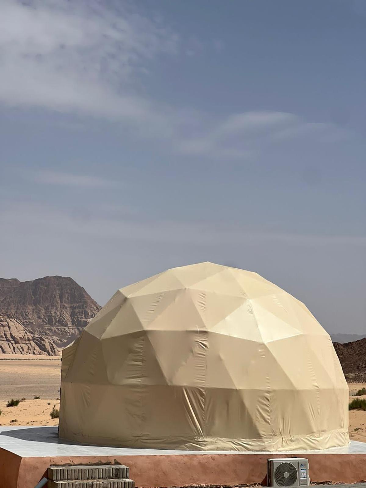 Rum Moon Luxury Camp Wadi Rum Exterior foto