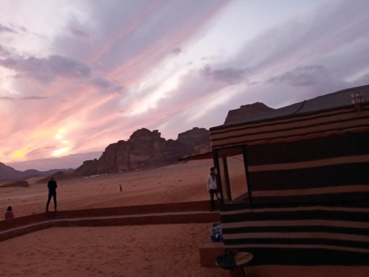 Rum Moon Luxury Camp Wadi Rum Exterior foto