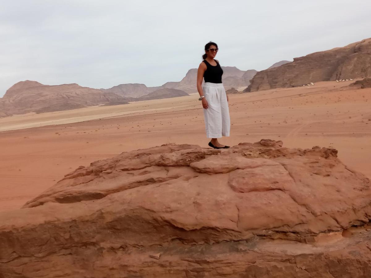 Rum Moon Luxury Camp Wadi Rum Exterior foto